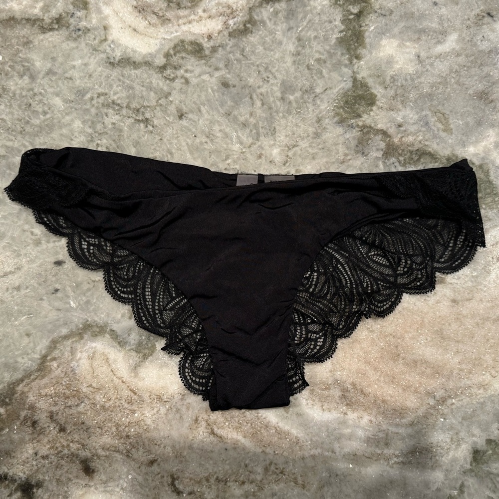 Beach Bunny Black Lace Swim Bottoms